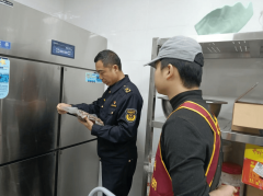 <b>守护“舌尖上的年味”：江津区珞璜镇市场监管</b>